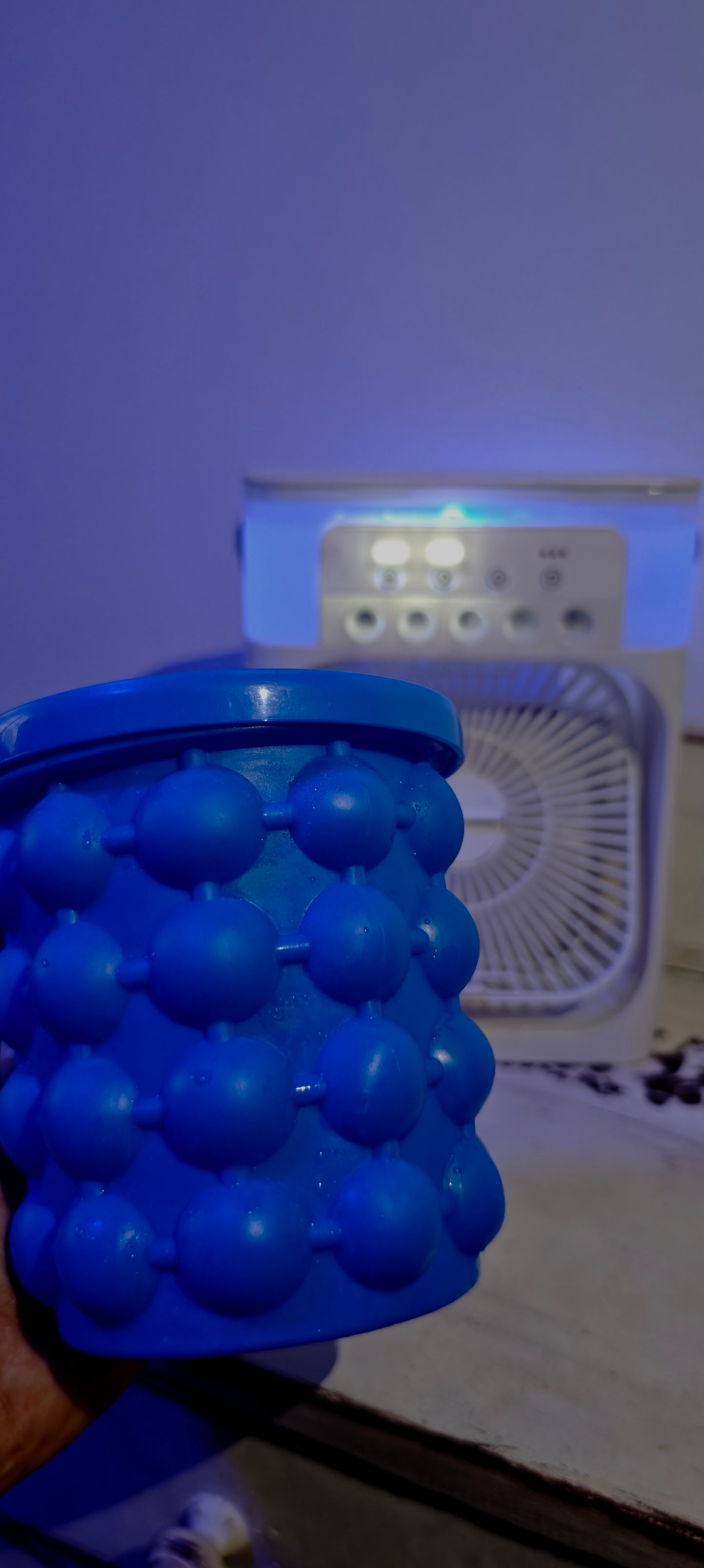 Multifunkciós Asztali Ventilátor + Szilikon Jégkocka Készítő Szett